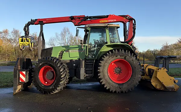 Conception sur mesure d'un support pour l'installation d'une grue sur un tracteur